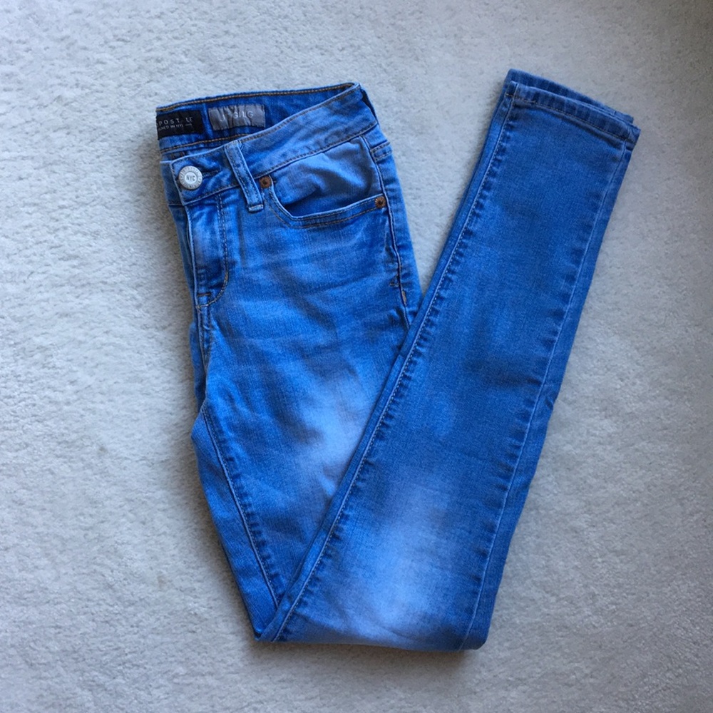 Light wash AERO jeggings